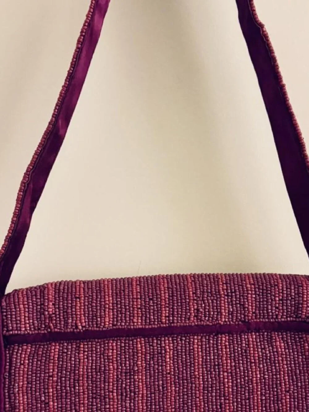 Viral Beaded Shoulder Bag Free Assembly Dachshund Doxie Dog Merlot Purple NWT